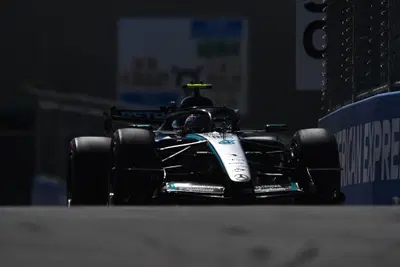 F1. Spavento Hamilton e Bearman a Madrid, ma che Kimi Antonelli! Le FP3 si chiudono tra i muretti baciati e la magia Mercedes