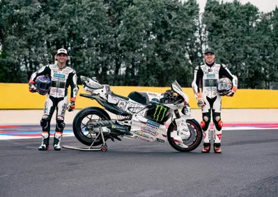 “Gilles ha fatto innamorare milioni di tifosi”: tra MotoGP e F1, Aprilia riporta in pista il mito di Villeneuve e della Vespa a Misano