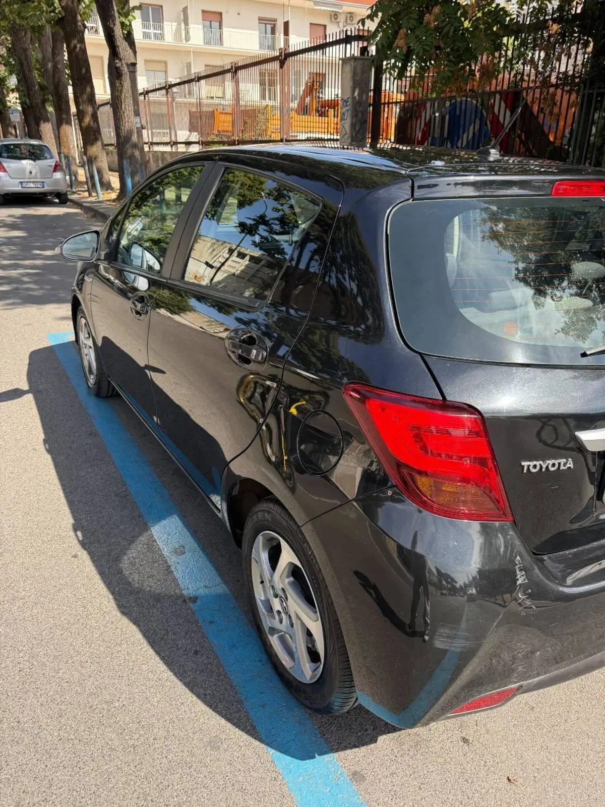 Toyota Yaris usata a Napoli (7)