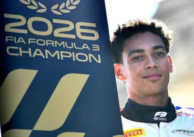 Da scaricato dalla McLaren a re di Madrid: la favola di Ugochukwu, il campione di F3 che fa sognare la F1