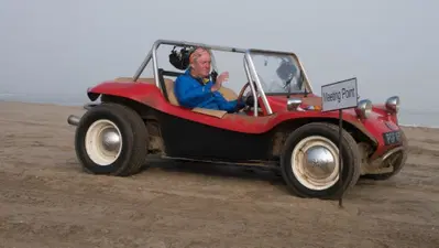 Richard Hammond e la Beach Buggy: la terapia migliore? Guidare senza tecnologia