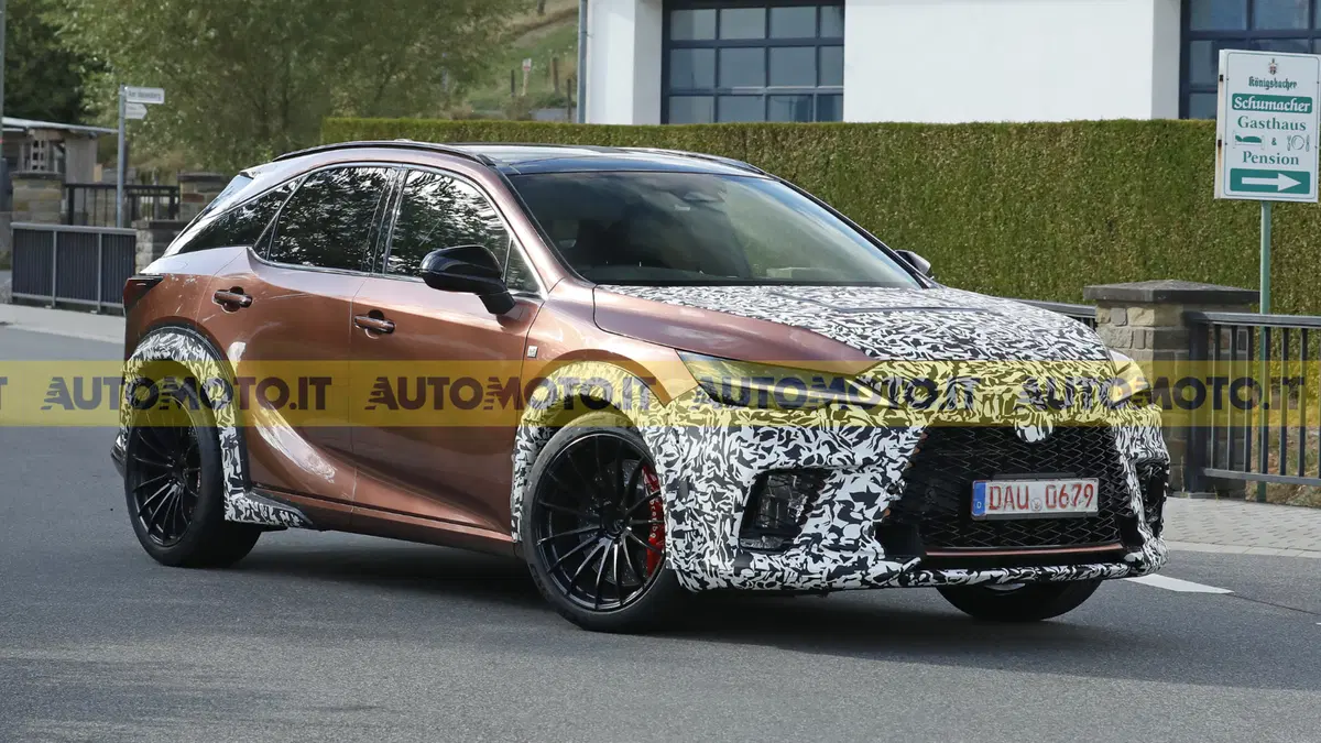 Lexus RX Morizo RR: Akio Toyoda presta il suo pseudonimo al SUV più estremo (3)