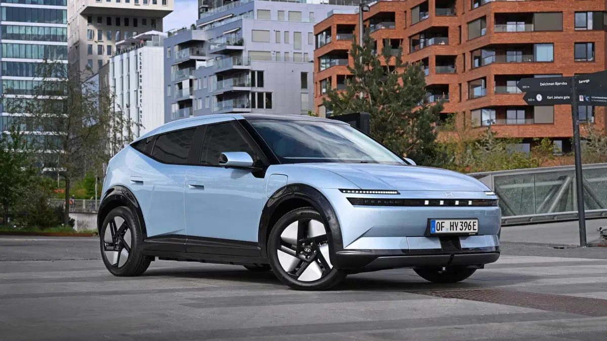 Hyundai Ioniq (2026-->>)