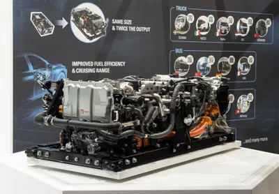Camion a idrogeno, Toyota continua a crederci: 900 km di autonomia, ma il nodo è la rete