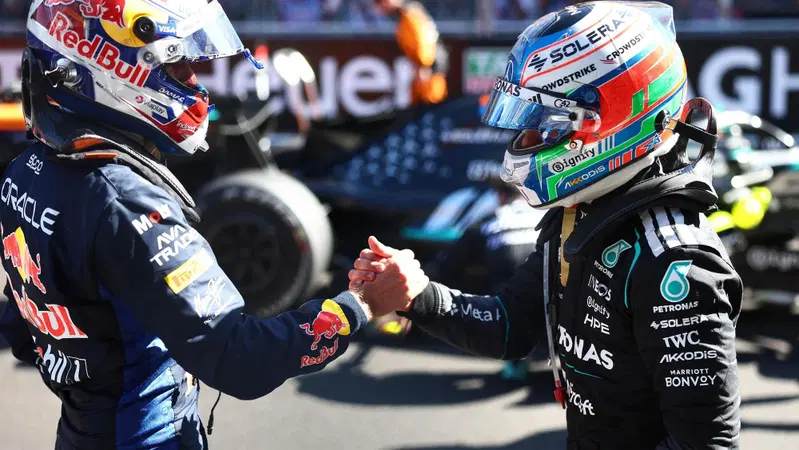 F1. 'Lasciatelo in pace, è maledettamente bravo': dice Verstappen di Antonelli. Ma cosa ruberebbe Kimi a Max? La rivelazione