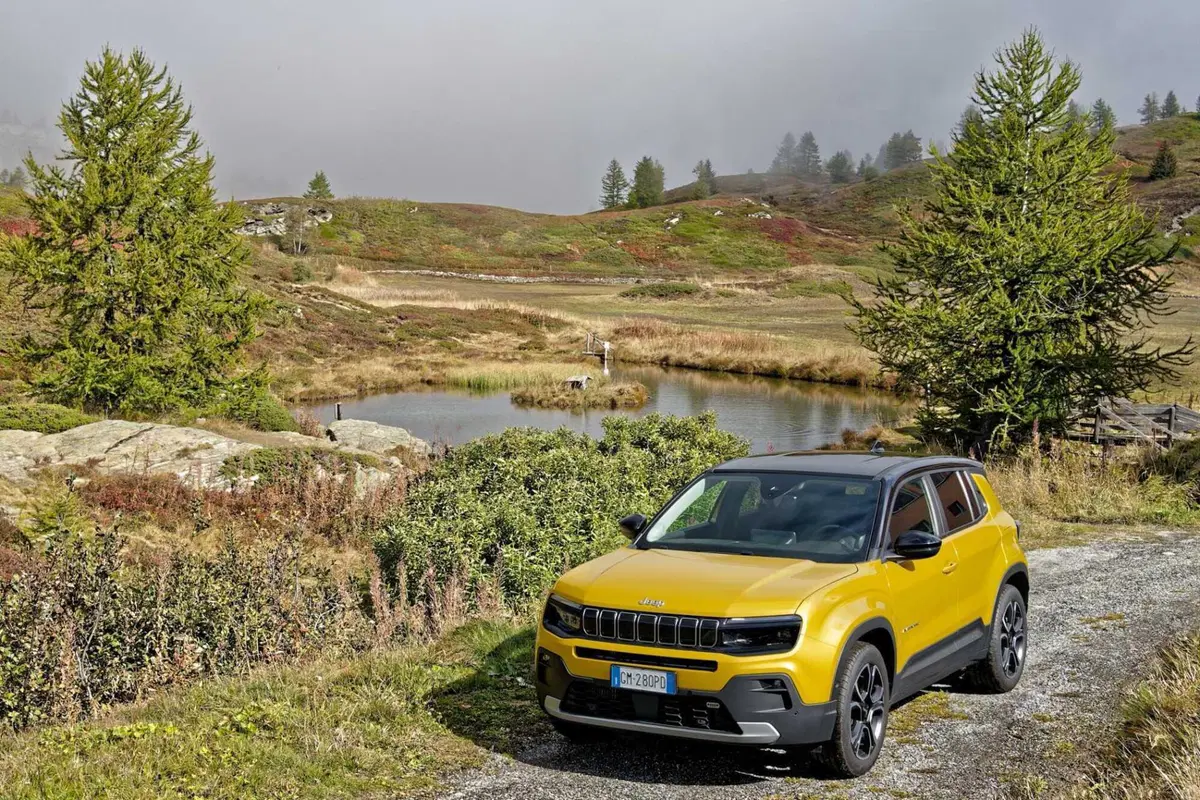 Nuova Jeep Avenger, il weekend del debutto: il SUV più venduto d'Italia si fa toccare con mano (14)