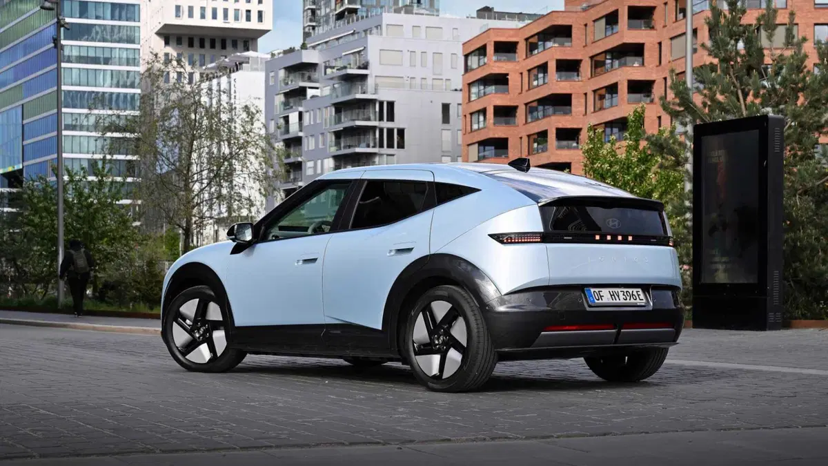 Hyundai Ioniq 3 (2026-->>) (2)