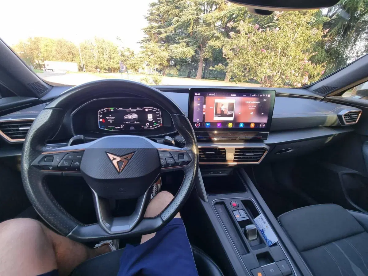 Cupra Formentor usata a Milano (11)