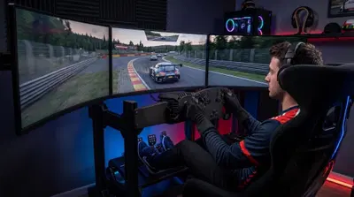 Glossario del sim racing: i termini da conoscere su volanti, pedali, force feedback e rig
