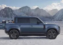 Land Rover Defender pick-up, la versione americana può nascere con Stellantis