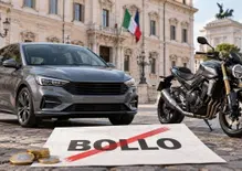 Bollo auto e moto, addio nel 2027 ma non per tutti: chi non dovrà pagarlo