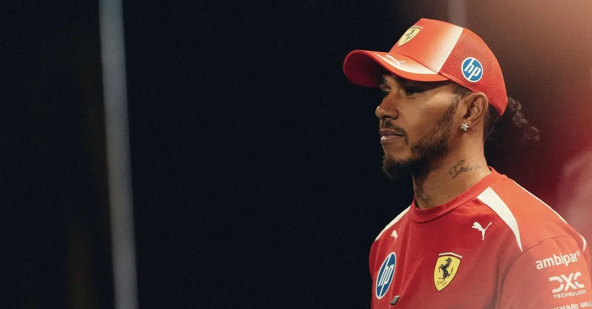 F1, Tensioni e rumor in casa Ferrari? Hamilton rompe il silenzio: 'Ecco come stanno le cose' 