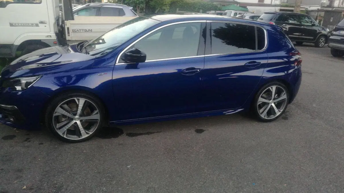 Peugeot 308 usata a Milano (6)
