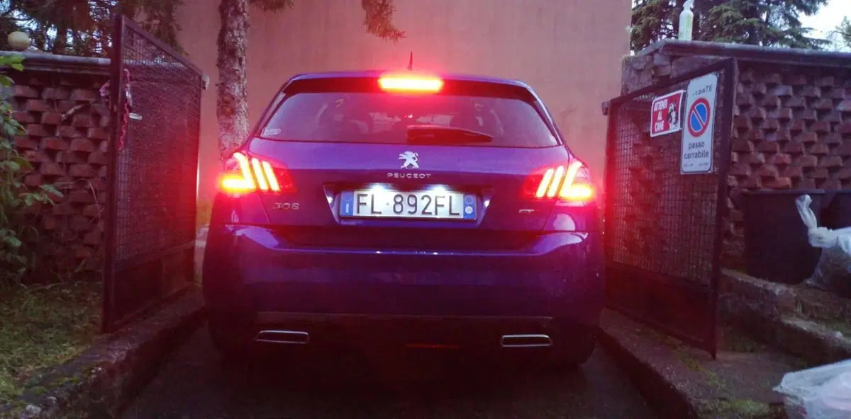Peugeot 308 usata a Milano (8)