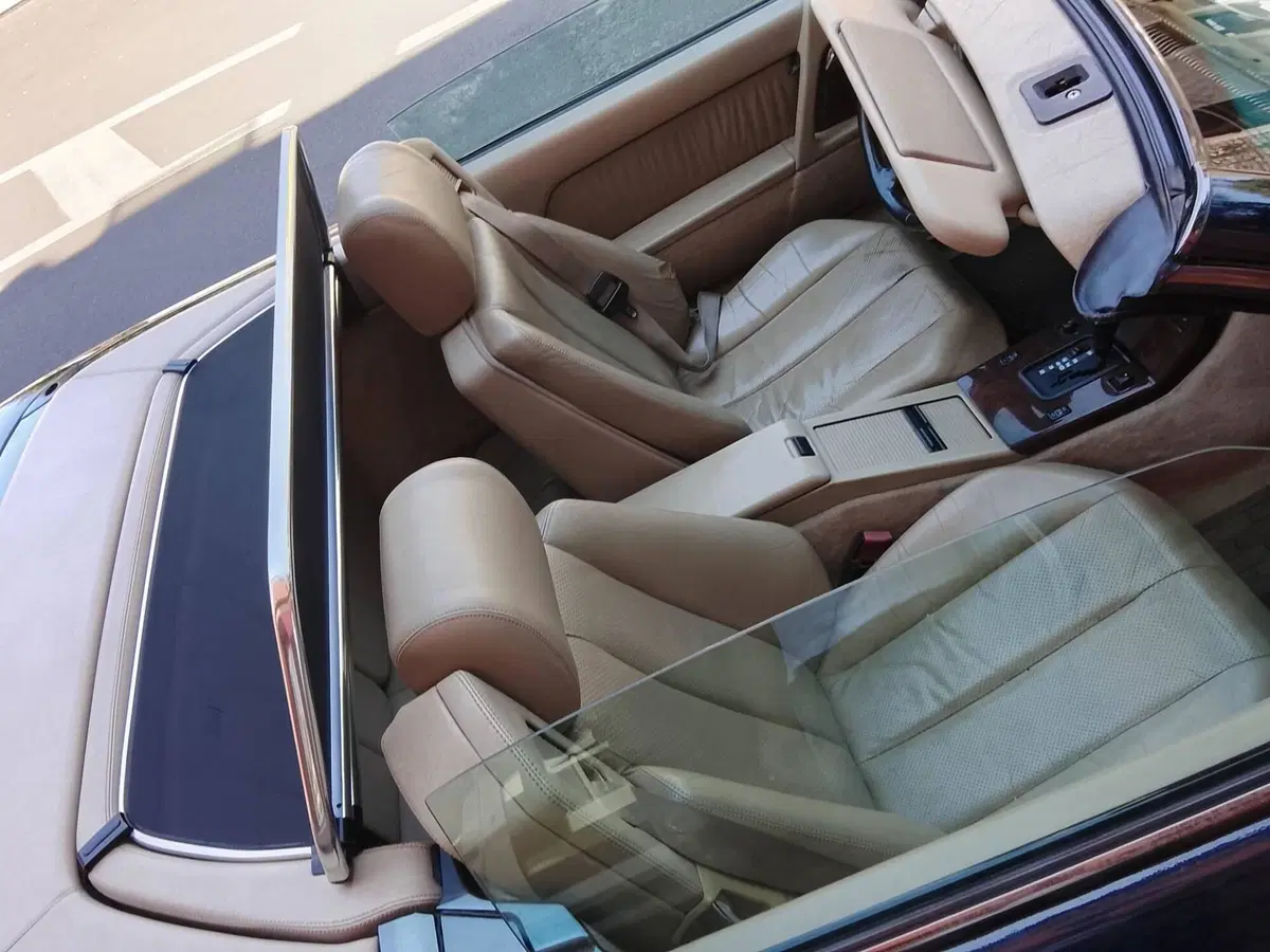 Mercedes-Benz SL d'epoca a Varese (2)