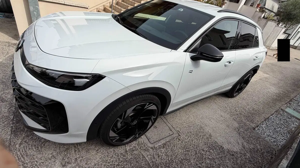 Volkswagen T-Roc usata a Brescia (3)