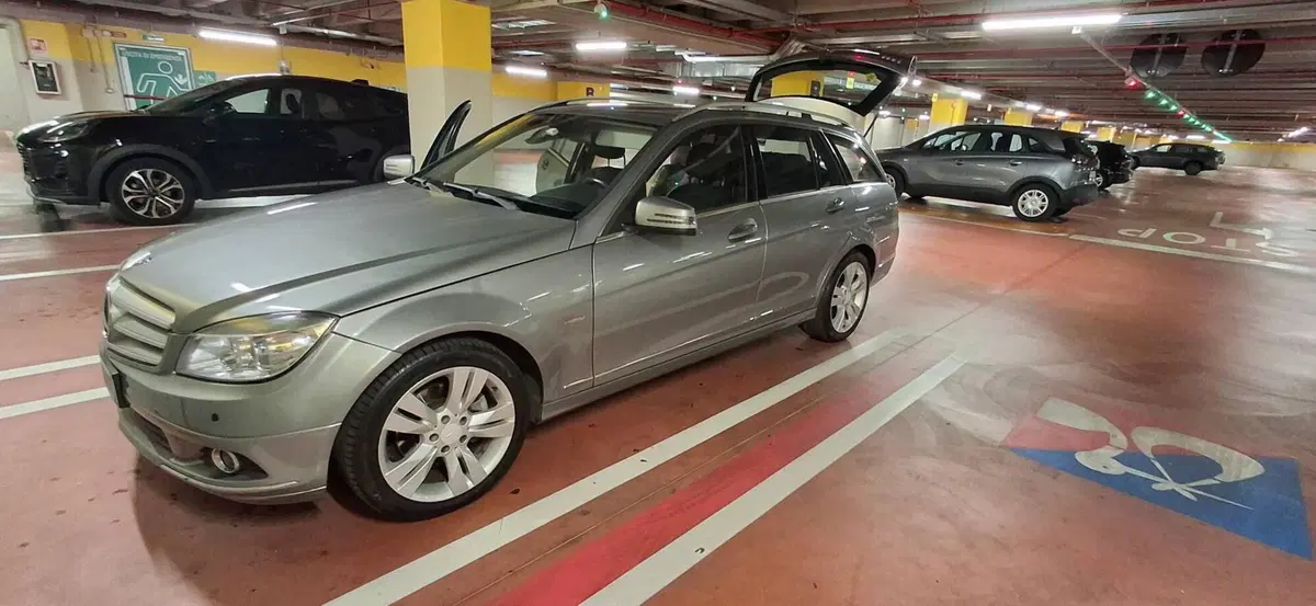 Mercedes-Benz Classe C Station Wagon usata a Livorno (7)