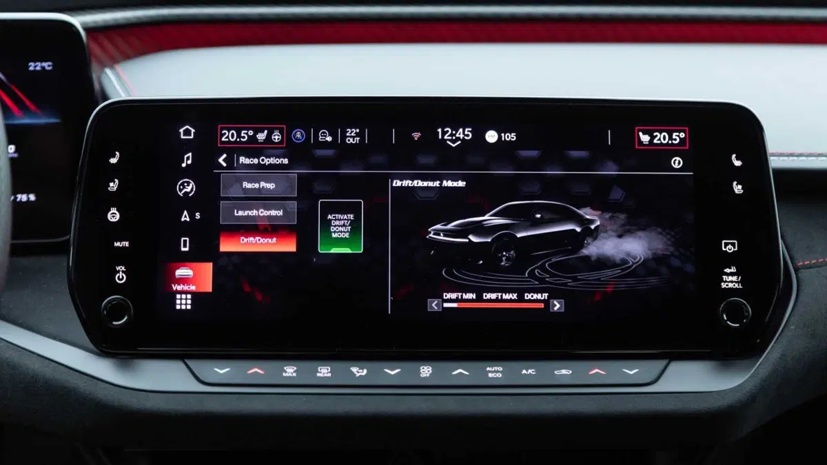 Dodge Charger (2026-->>) (15)