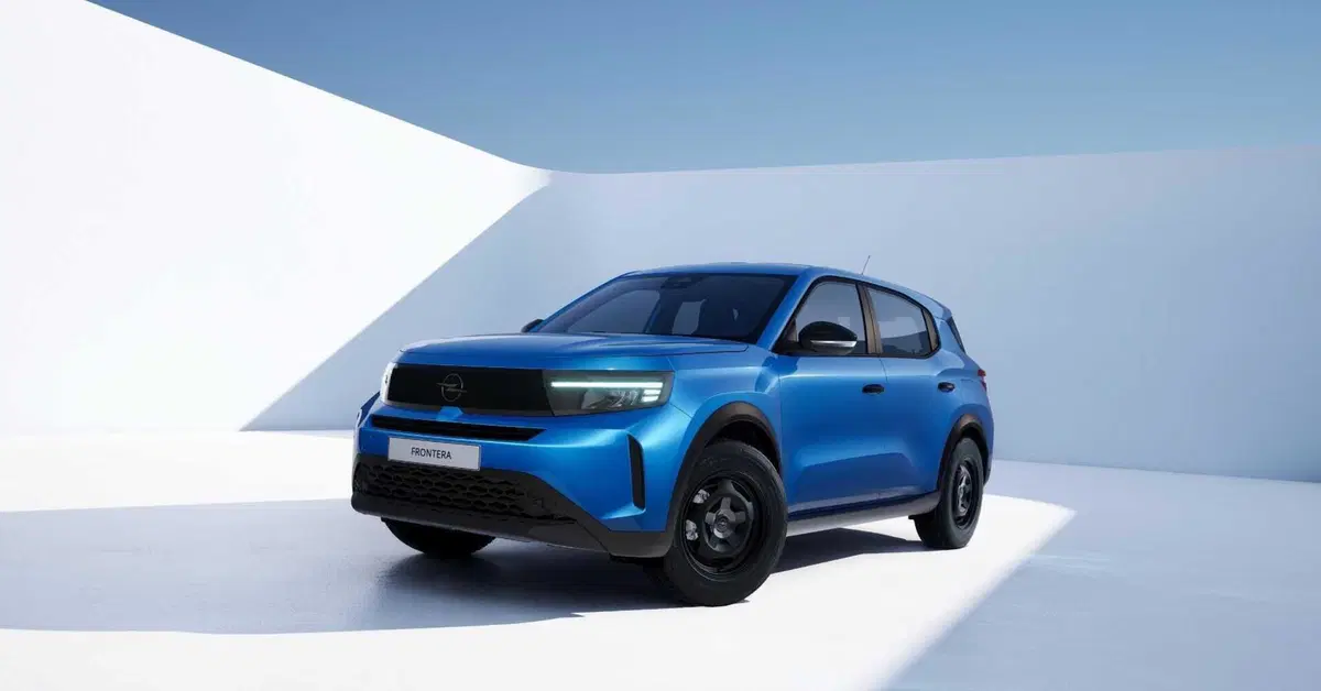 Opel Frontera, arriva il benzina 100 CV con cambio manuale: la versione Start apre la gamma al prezzo più basso di sempre