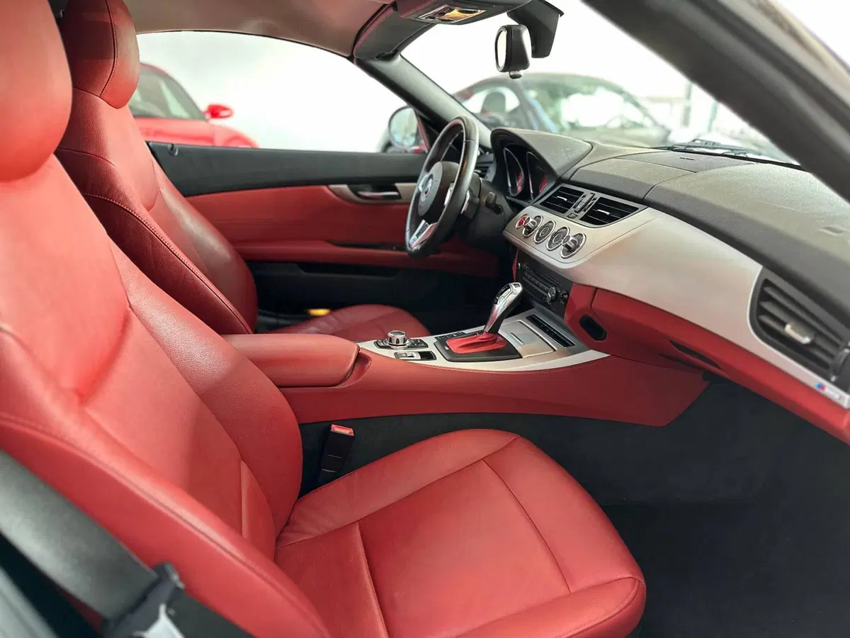 BMW Z4 Cabrio usata a Milano (7)