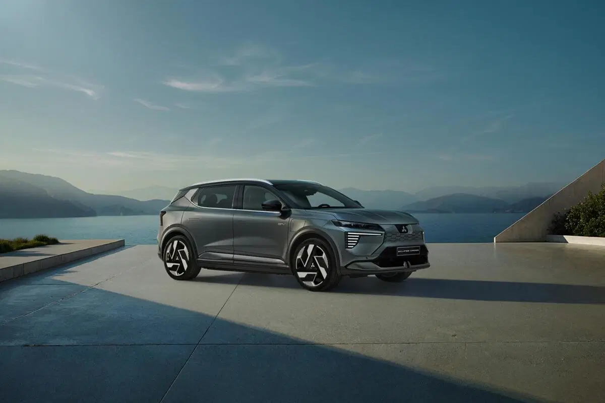 Mitsubishi Eclipse Cross elettrica, la cura delle batterie: più autonomia, ricarica più rapida e listino più basso