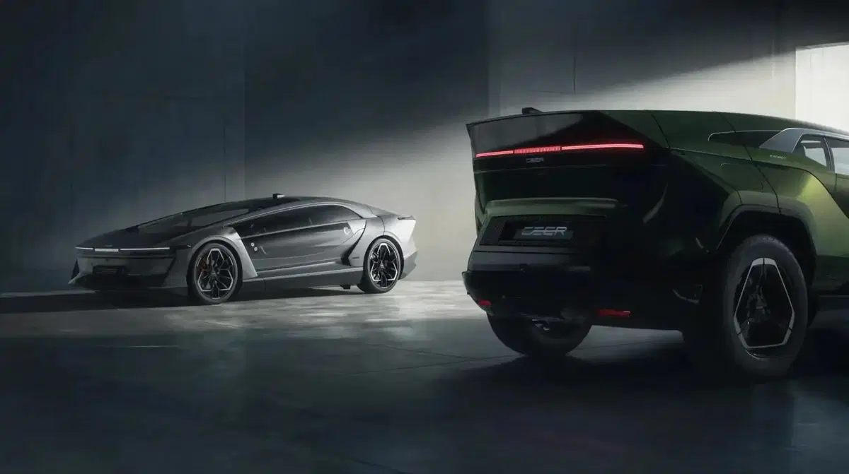 Ceer Exobot, l'Arabia Saudita entra nel mondo dell'auto con due elettriche da 1.100 CV che non somigliano a nulla (2)