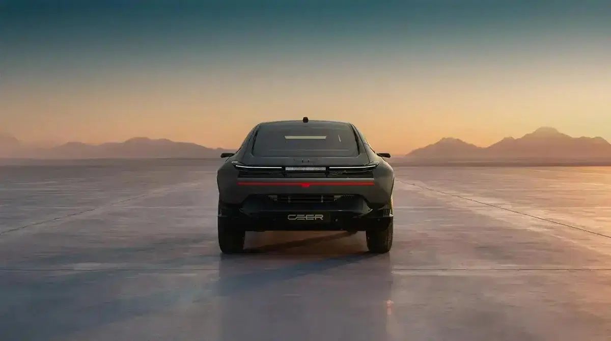 Ceer Exobot, l'Arabia Saudita entra nel mondo dell'auto con due elettriche da 1.100 CV che non somigliano a nulla (28)
