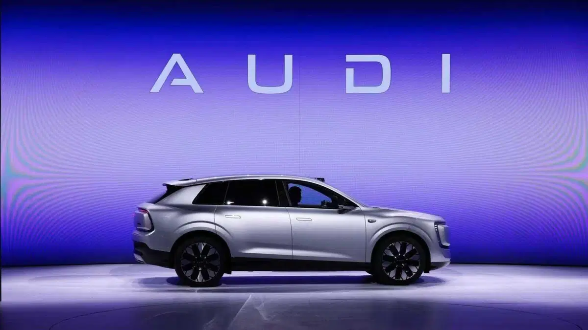 AUDI cinesi in Germania, Audi passa alle vie legali: stop alle elettriche senza i quattro anelli (7)