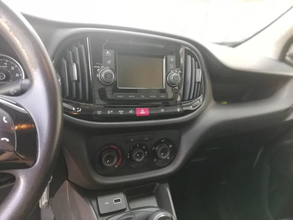 Fiat Doblò Furgone usata a Vicenza (8)