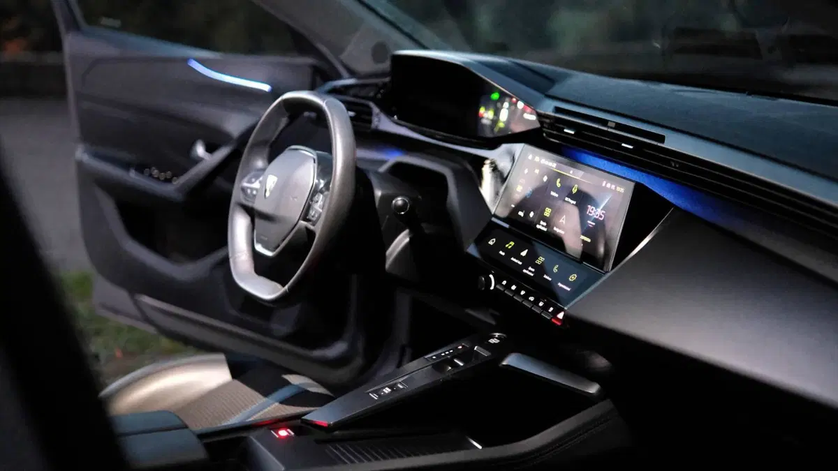Peugeot 308 usata a Viterbo (20)