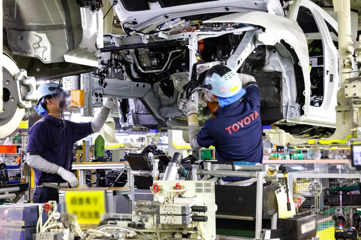 Toyota cambia marcia: la sua prima elettrica con range extender nascerà in Cina (6)