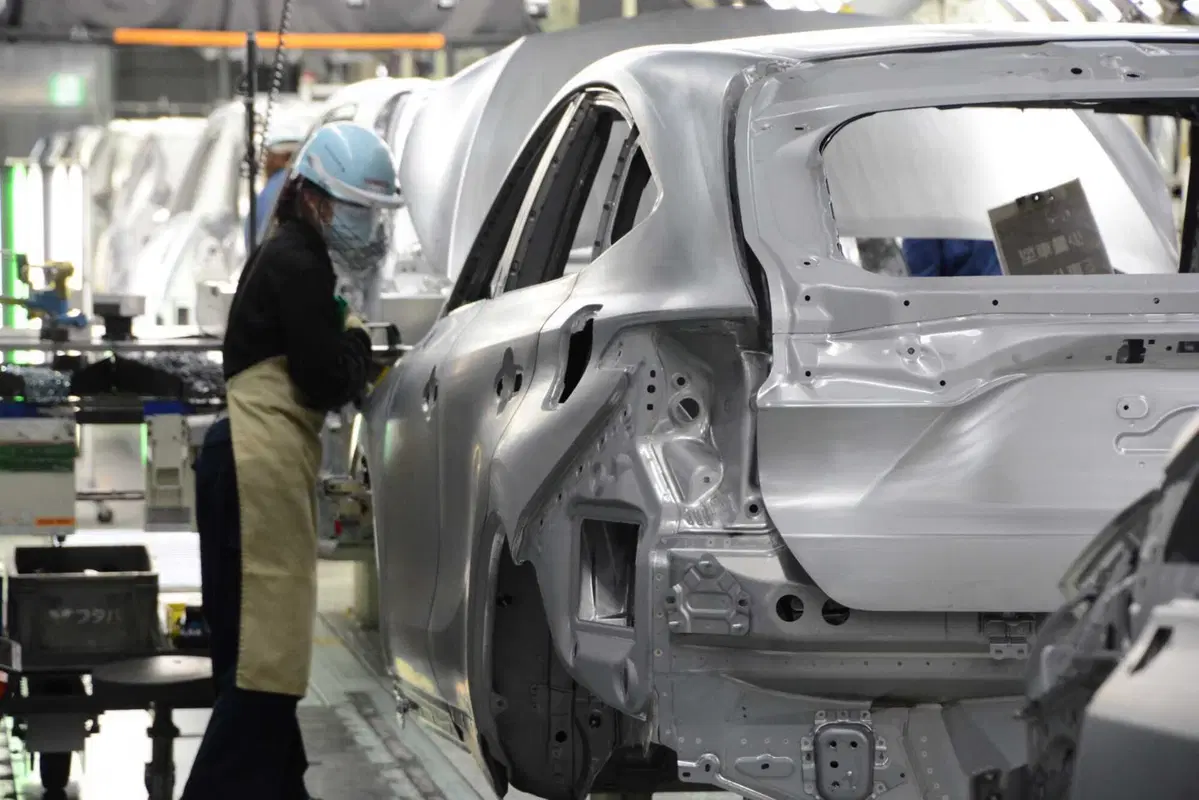 Toyota cambia marcia: la sua prima elettrica con range extender nascerà in Cina (7)