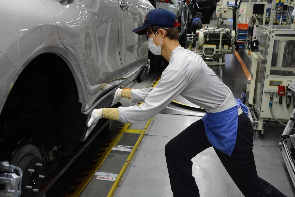 Toyota cambia marcia: la sua prima elettrica con range extender nascerà in Cina (9)