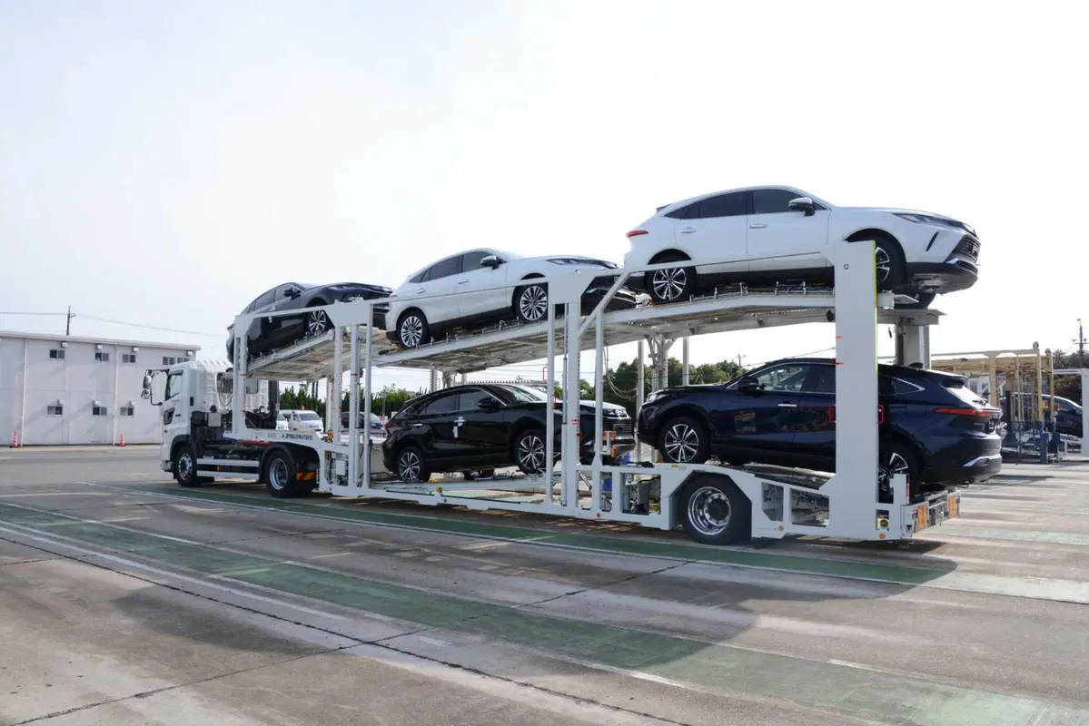 Toyota cambia marcia: la sua prima elettrica con range extender nascerà in Cina (16)