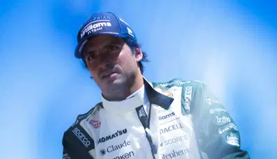 “Abbiamo toccato il fondo”: Sainz spiazza la Williams prima di Baku. E sulla VSC affonda: “Così è ingiusta”