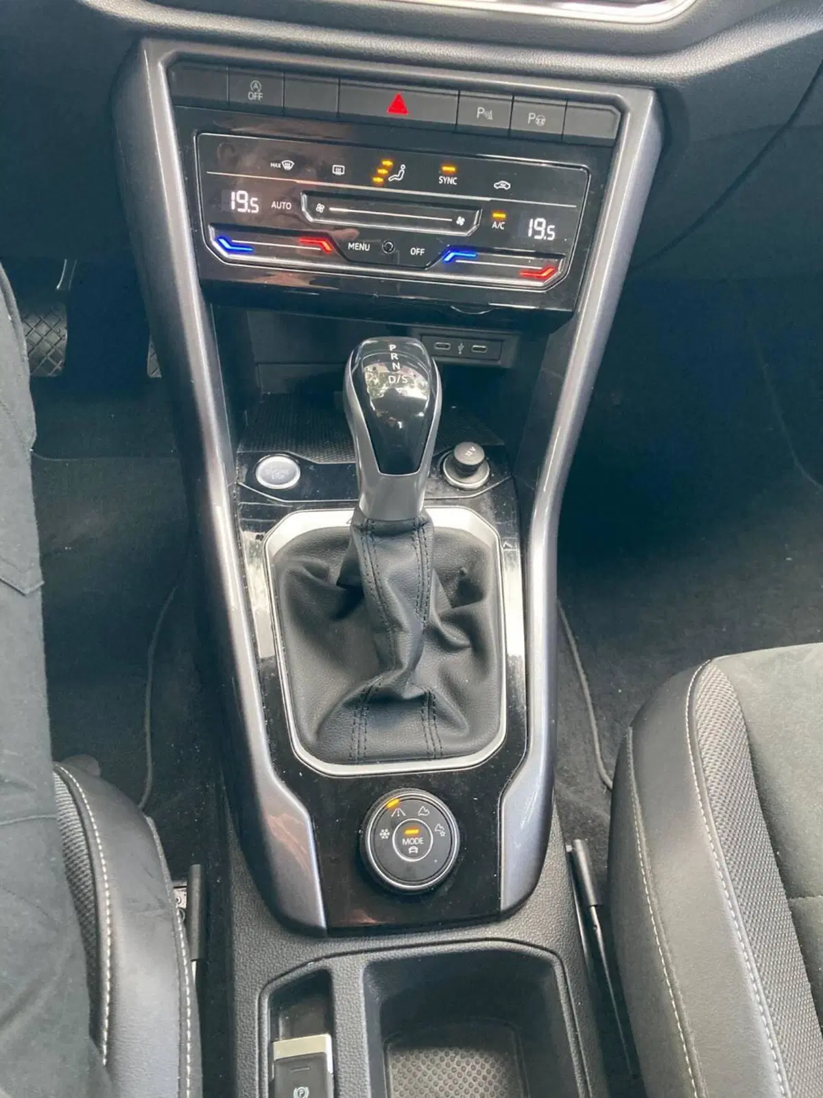 Volkswagen T-Roc usata a Arezzo (10)