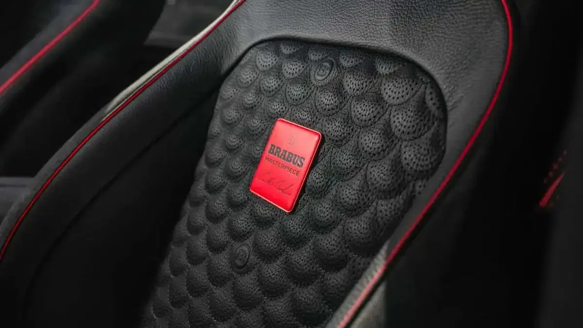 Brabus 900 Rocket Edition Cabrio, la Classe G perde il tetto e arriva a 900 CV (10)