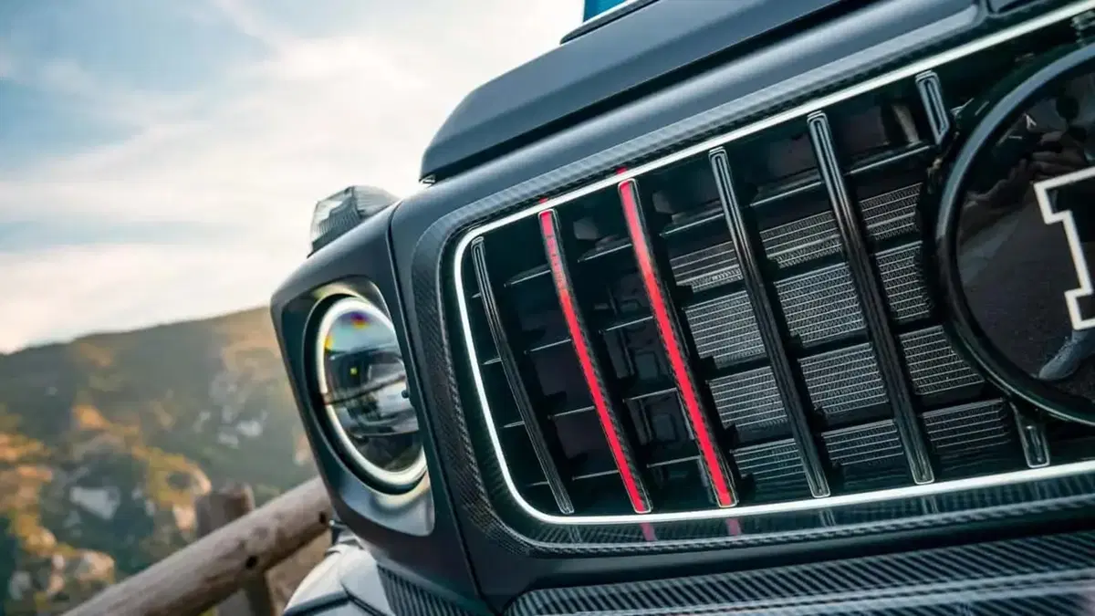 Brabus 900 Rocket Edition Cabrio, la Classe G perde il tetto e arriva a 900 CV (19)