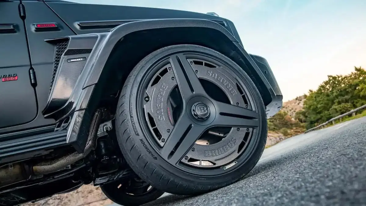 Brabus 900 Rocket Edition Cabrio, la Classe G perde il tetto e arriva a 900 CV (22)