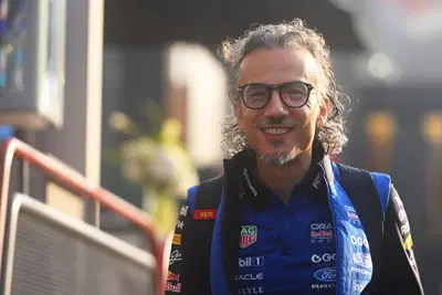 'Non riuscivamo a staccarlo dal simulatore': Mekies e il retroscena su Hadjar. Poi svela la svolta Red Bull per il 2027