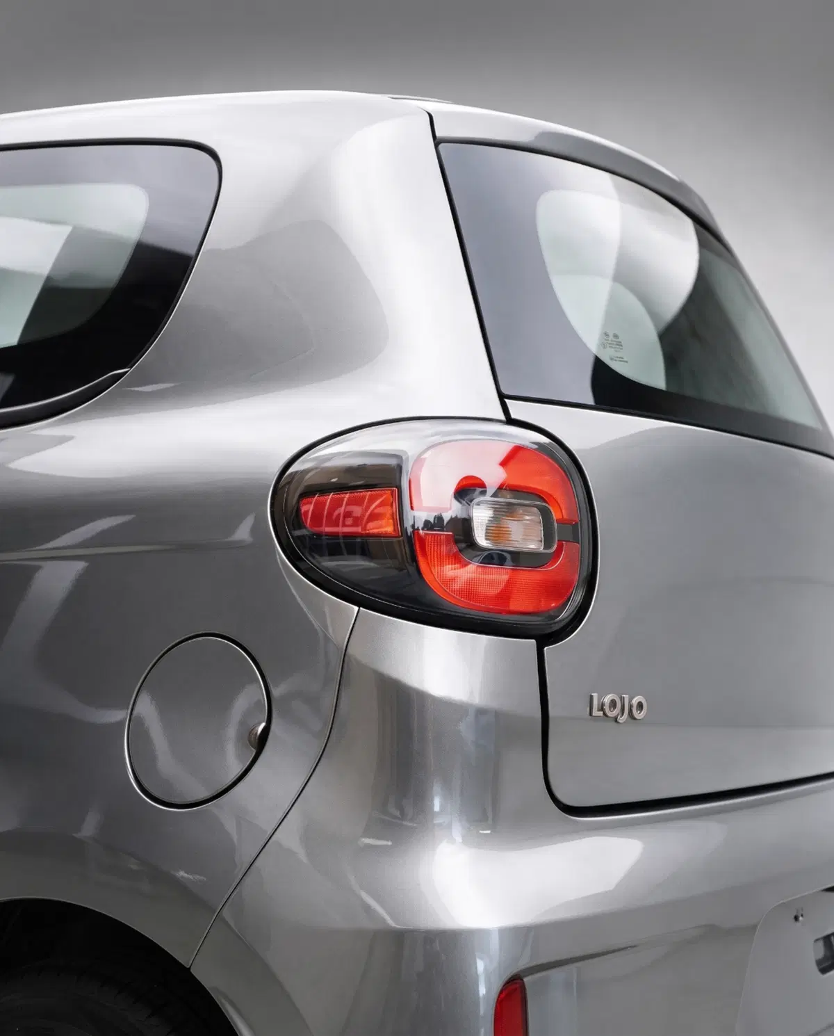 Desner T30, la nuova microcar elettrica che debutta con il Bonus Scuola 2026 (3)