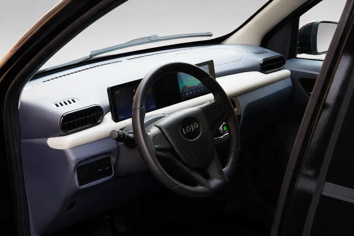 Desner T30, la nuova microcar elettrica che debutta con il Bonus Scuola 2026