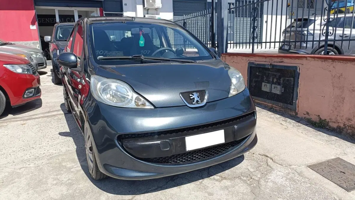 Peugeot 107 usata a Napoli (2)