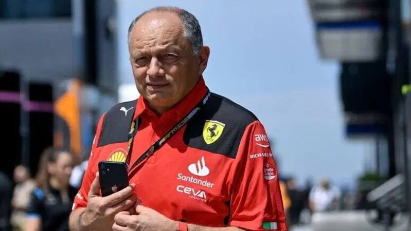 'Siamo altalenanti, ma sul motore ho le idee chiare': Vasseur fa il punto Ferrari a Baku tra incognita assetto e il giallo freni