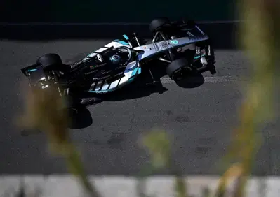 F1. La Mercedes danza a Baku: perché la W17 fa paura alle rivali nelle libere del GP dell’Azerbaijan