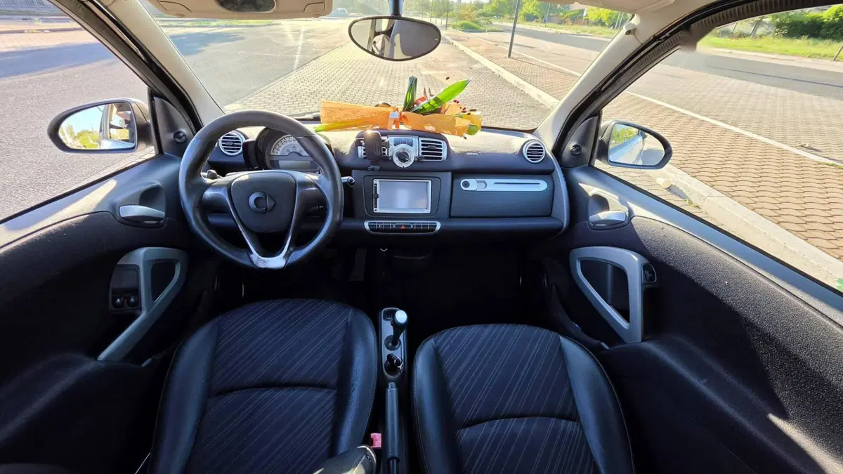 smart Fortwo usata a Latina (7)