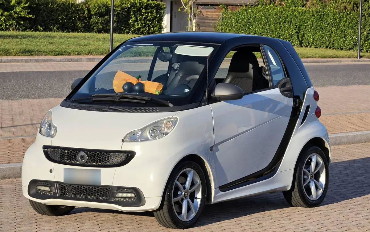 smart Fortwo usata a Latina (16)