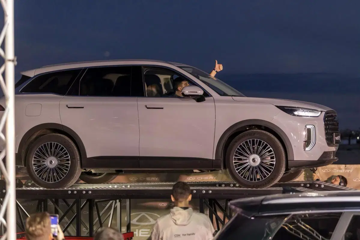 Chery Tiggo 9 CSH, batteria alla prova estrema