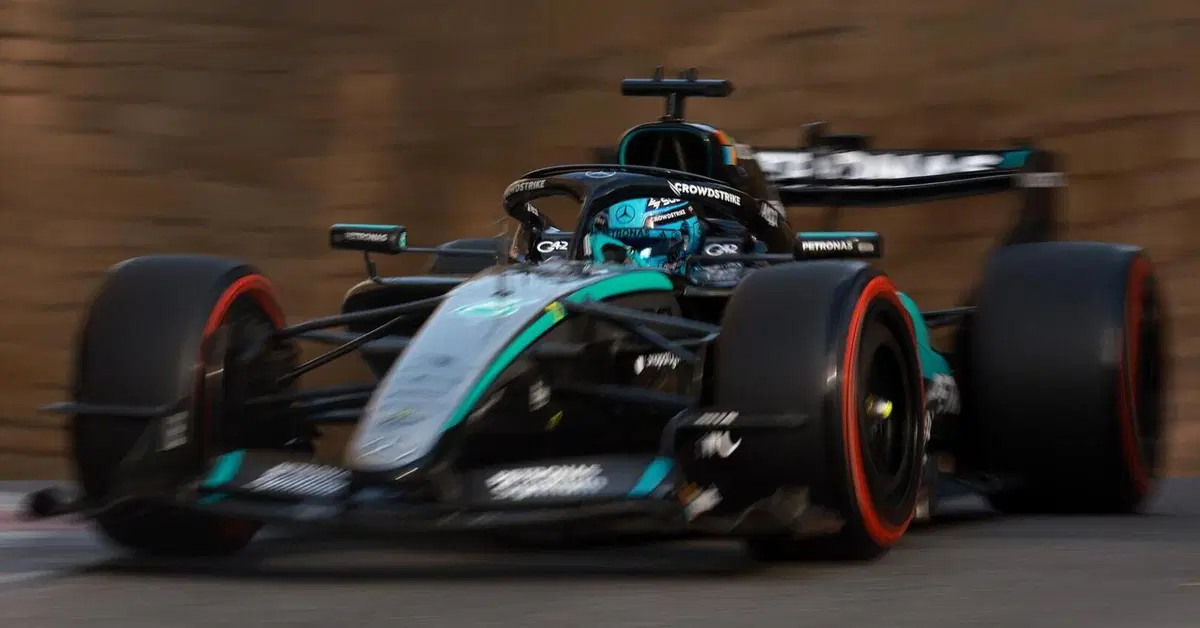 F1. Russell domina a Baku: ecco perché la Mercedes ha fatto il vuoto. Antonelli, errore da penna blu