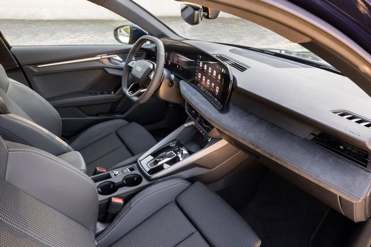 Trent'anni di successo e un'anima hi-tech: nuova Audi A3 alza l'asticella tra le compatte premium [VIDEO] (3)
